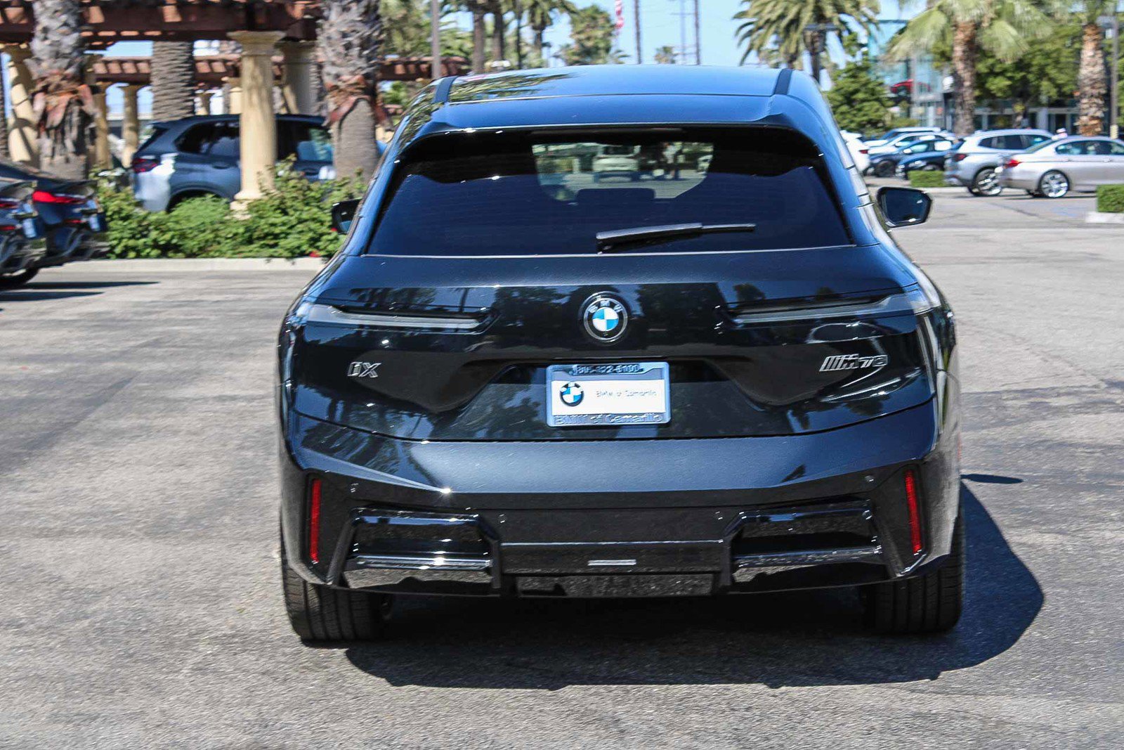 New 2026 BMW iX M70 image 5