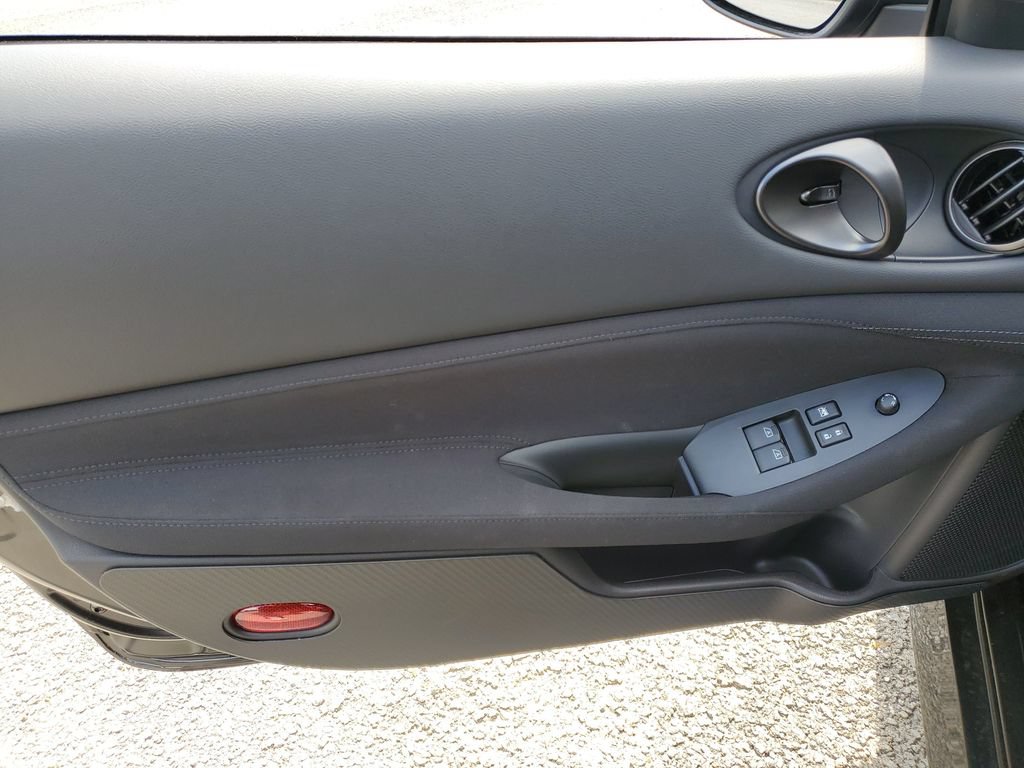 New 2026 Nissan Z Sport w/ Floor Mat Package RWD image 10