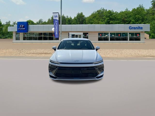 Used 2026 Hyundai Sonata SEL FWD image 3