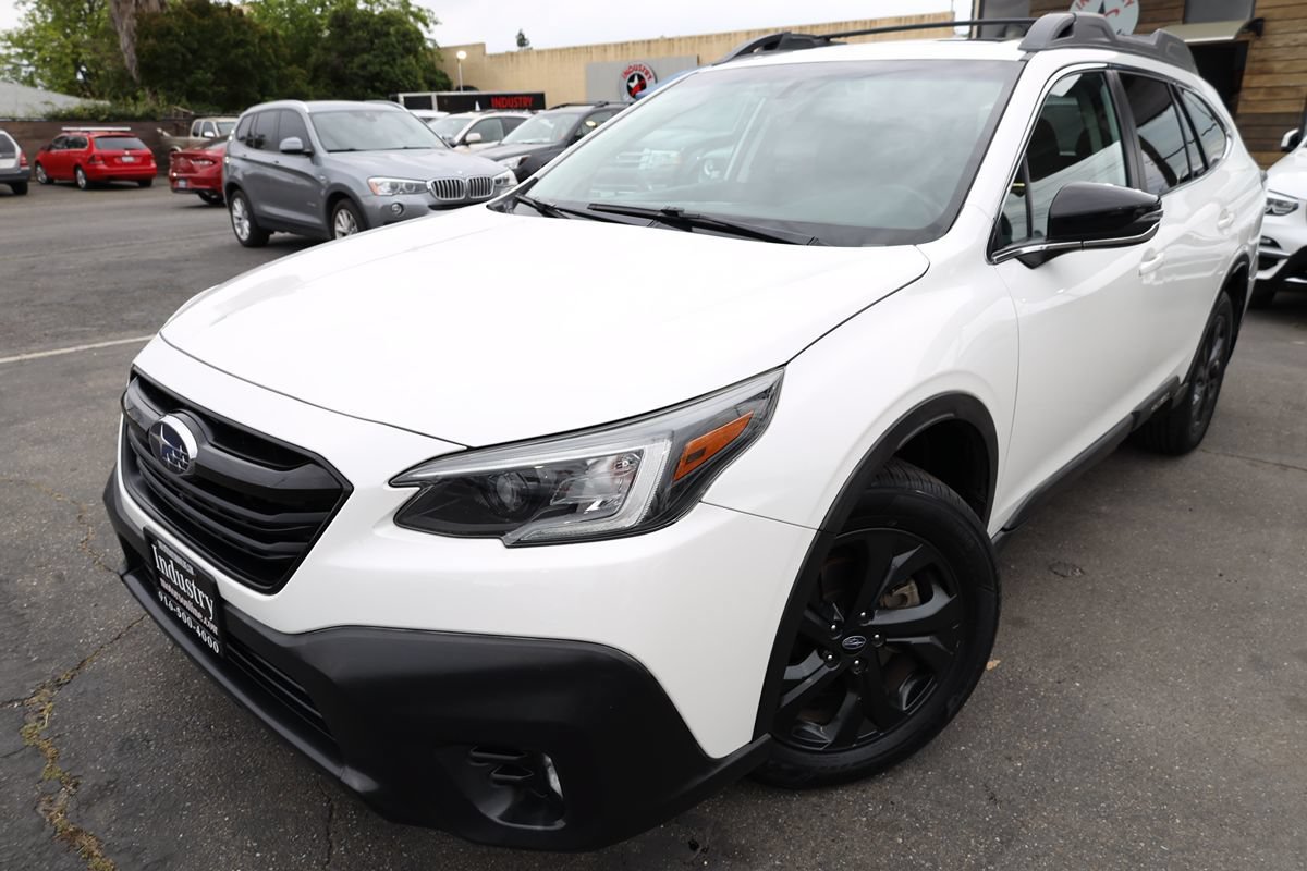 Used 2020 Subaru Outback Onyx Edition XT AWD/4WD image 4