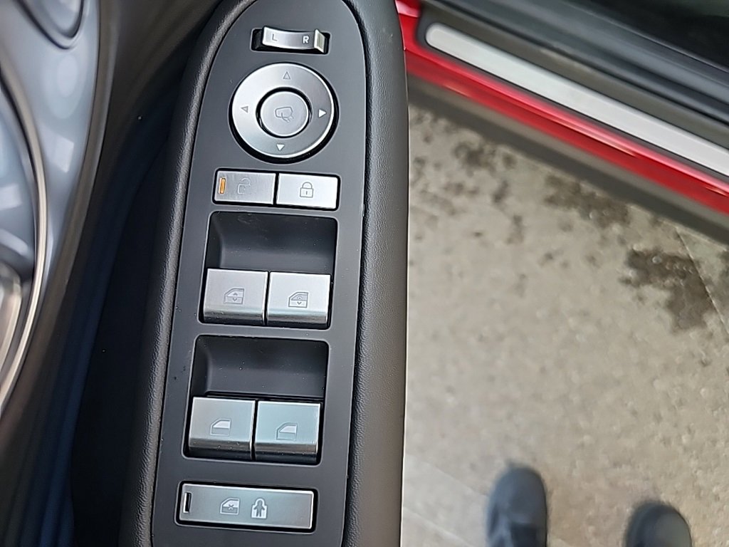 New 2026 Hyundai Ioniq 9 Limited image 12