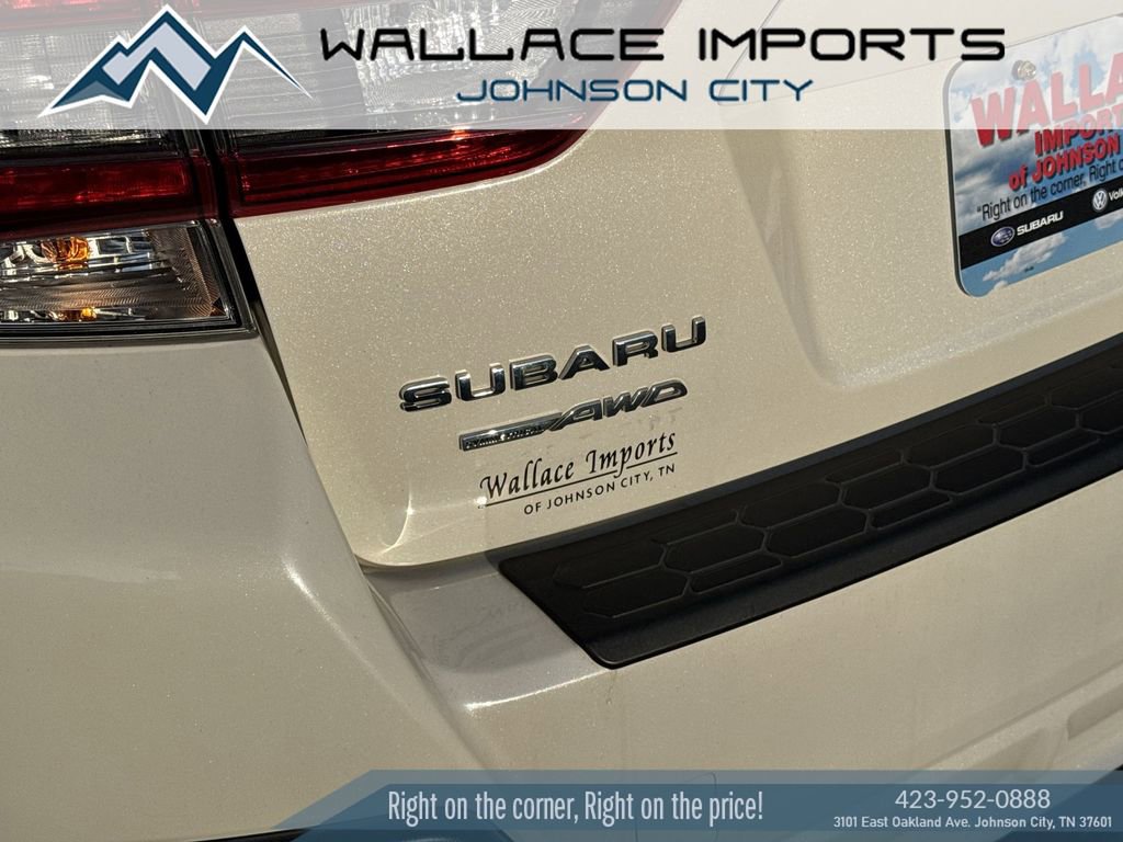 Used 2022 Subaru Crosstrek 2.0i Premium w/ Moonroof Package image 12