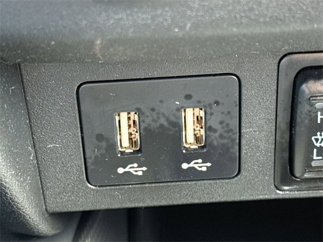 Used 2025 Mitsubishi Outlander Sport 2.0 S image 34