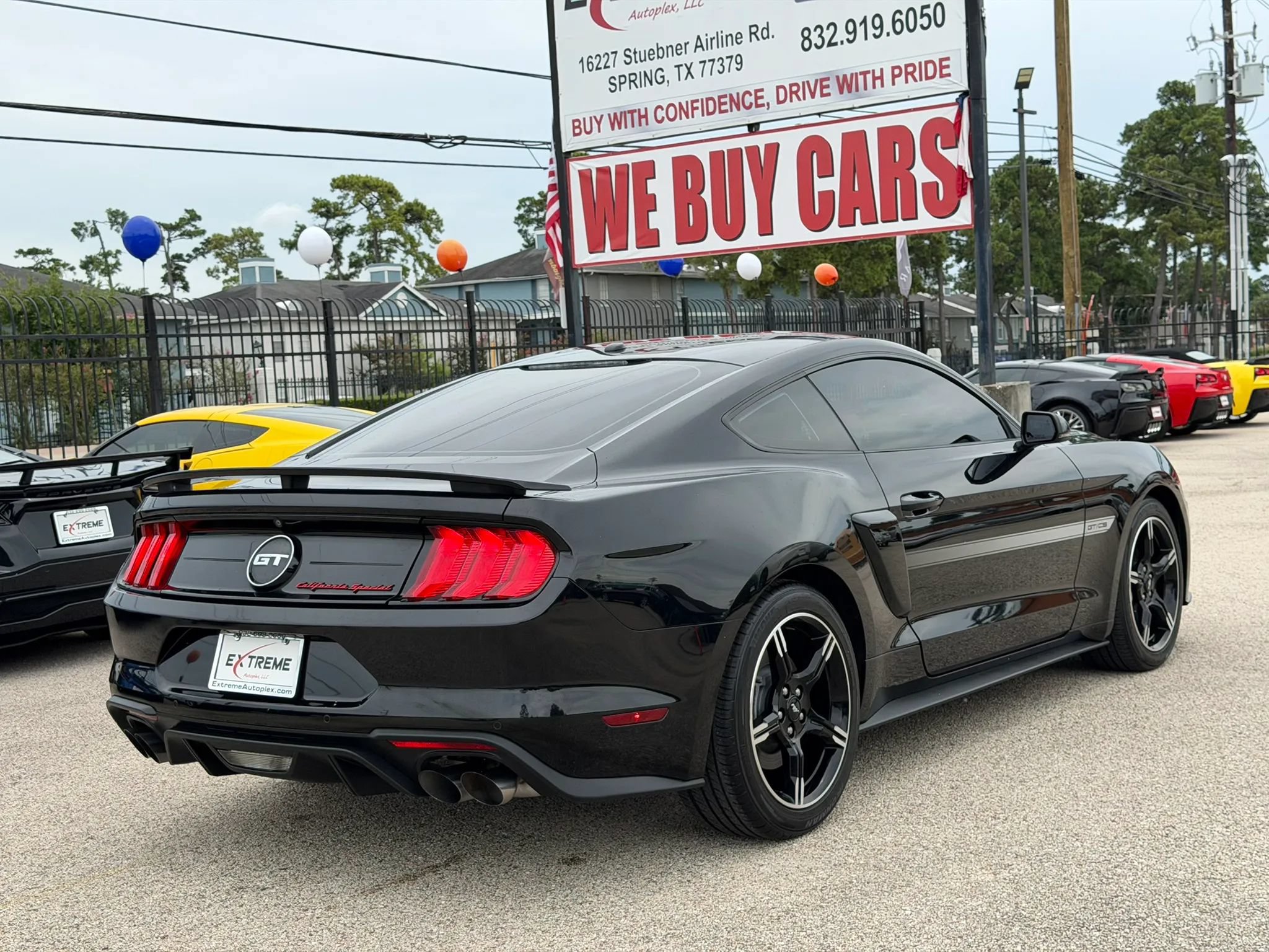 Used 2019 Ford Mustang GT Premium w/ Equipment Group 401A RWD image 9
