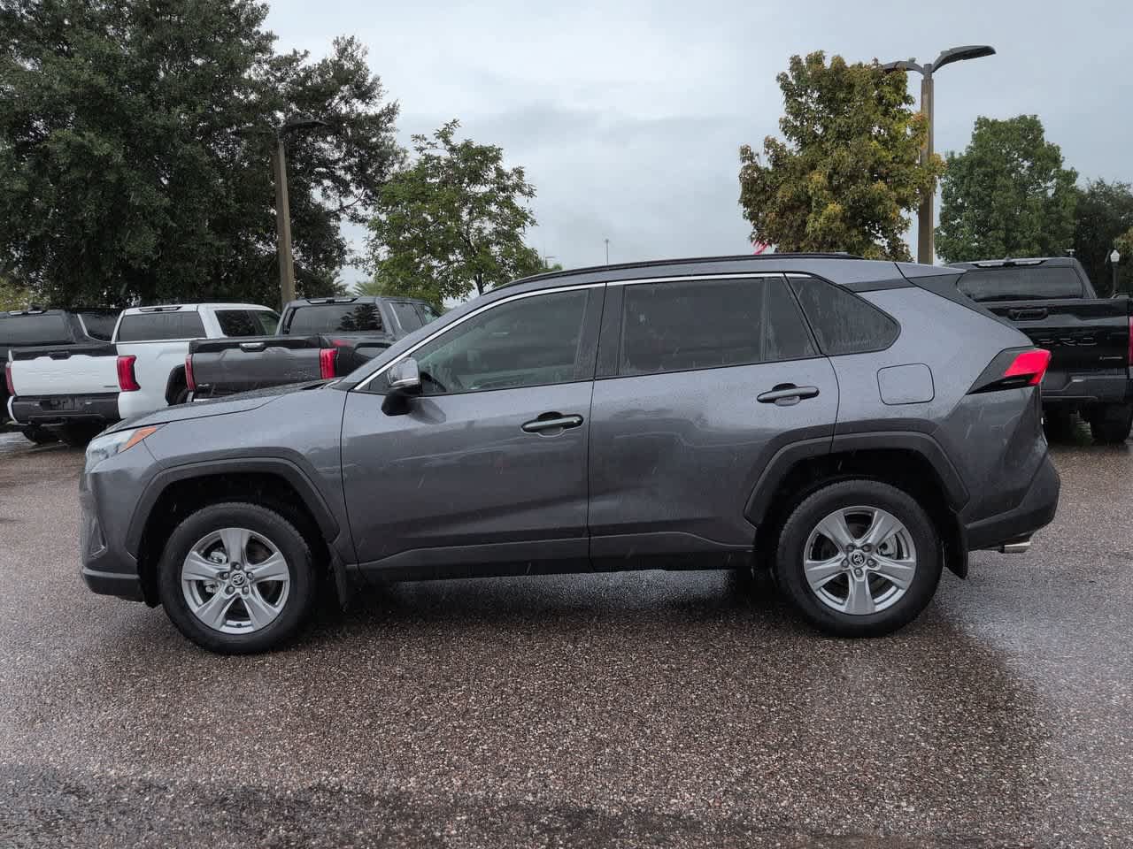 Used 2025 Toyota RAV4 XLE w/ Convenience Package FWD image 3