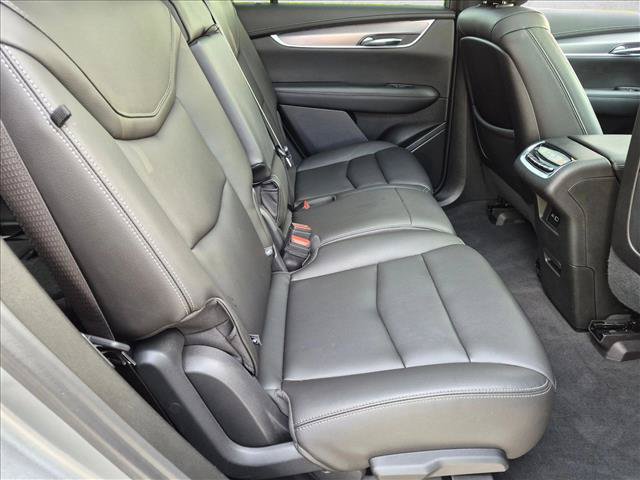Used 2025 Cadillac XT6 Luxury FWD image 19