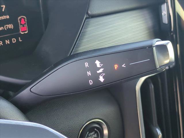 Used 2025 GMC Acadia Elevation AWD/4WD image 12