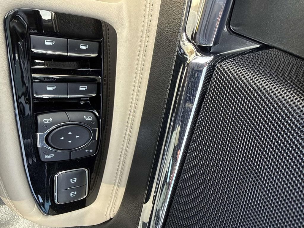 New 2026 Lincoln Corsair Reserve image 20