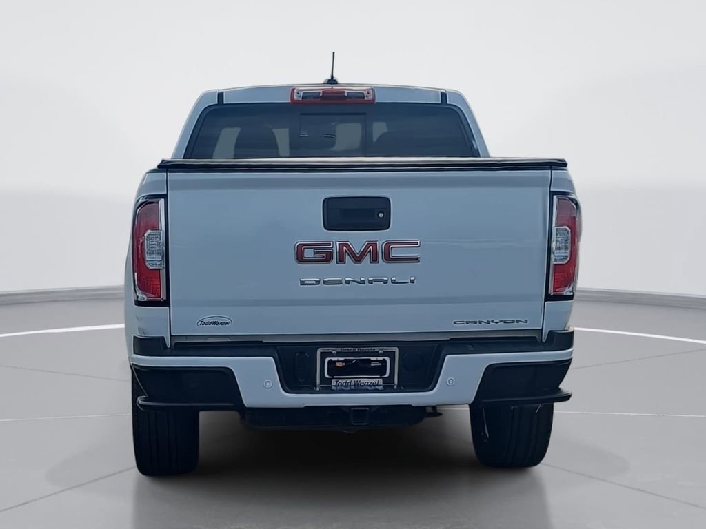 Certified 2022 GMC Canyon Denali image 5