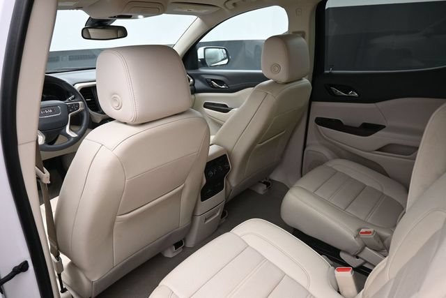 Used 2023 GMC Acadia Denali AWD/4WD image 11