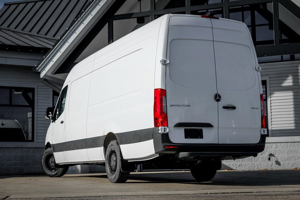 Used 2026 Mercedes-Benz Sprinter 2500 video 2