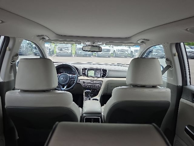 Used 2017 Kia Sportage EX w/ EX Technology Package FWD image 12