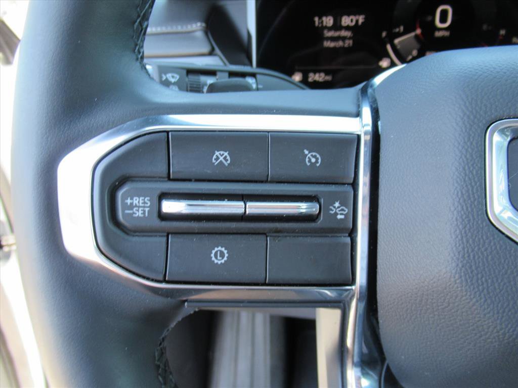 Used 2025 GMC Acadia Elevation image 24