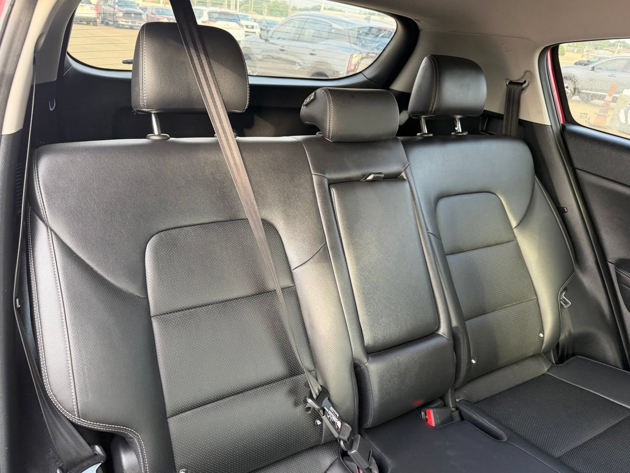 Used 2020 Kia Sportage EX FWD image 35