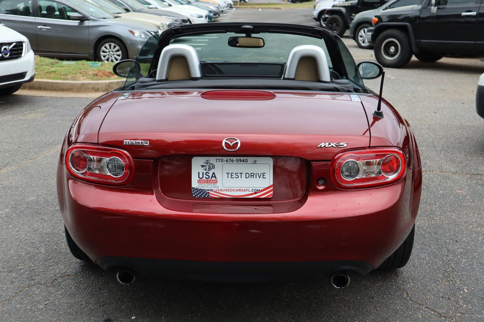 Used 2009 MAZDA MX-5 Miata Grand Touring RWD image 6