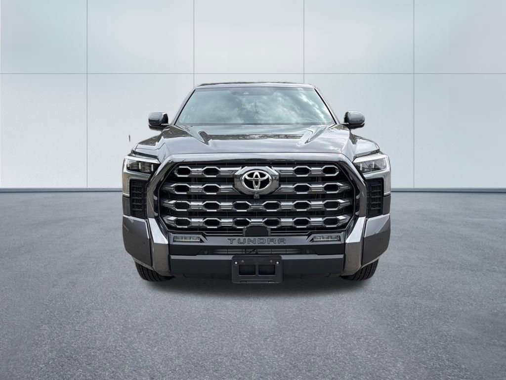 Used 2025 Toyota Tundra Platinum AWD/4WD image 3