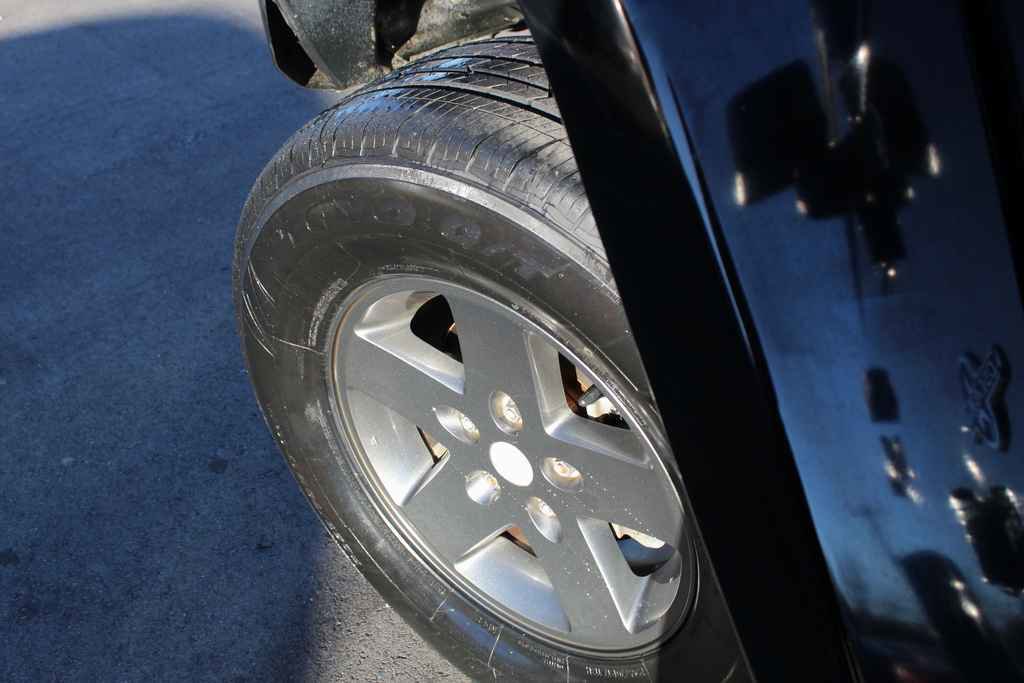 Used 2015 Jeep Wrangler Unlimited Sport image 26