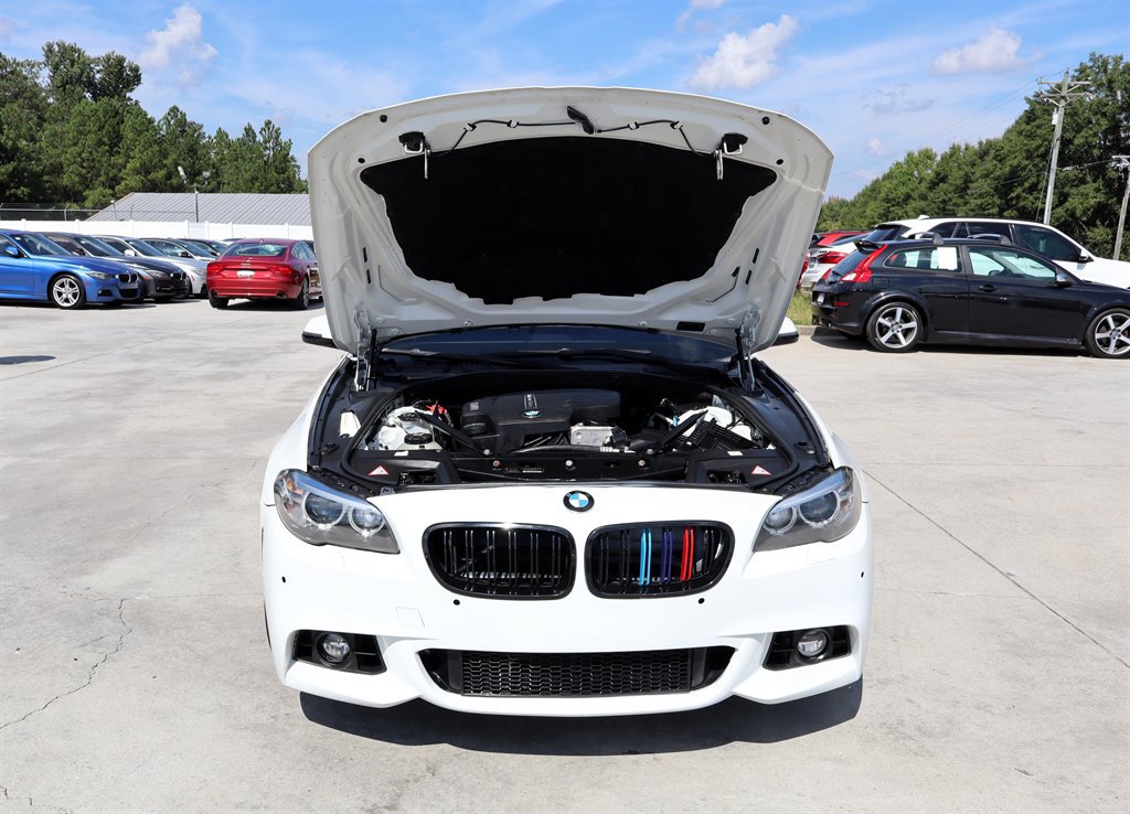 Used 2015 BMW 528i xDrive Sedan AWD/4WD image 40