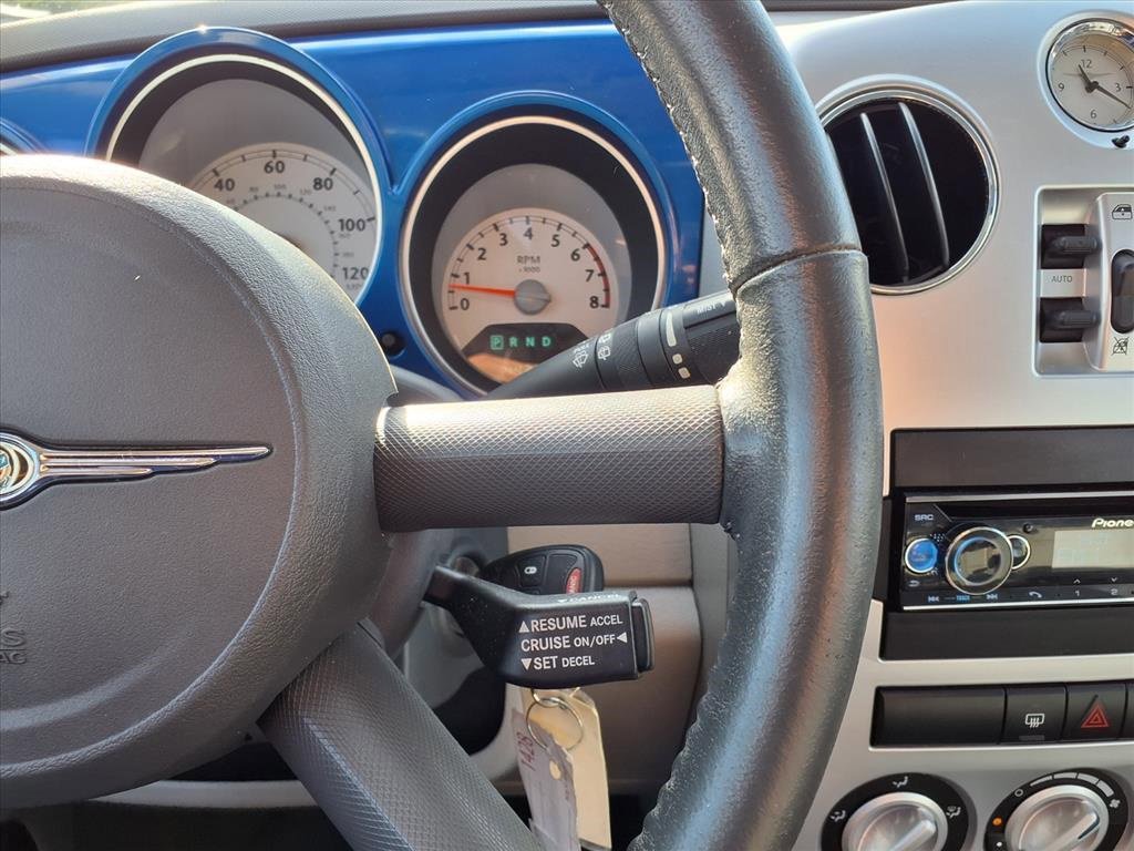 Used 2006 Chrysler PT Cruiser Limited image 10