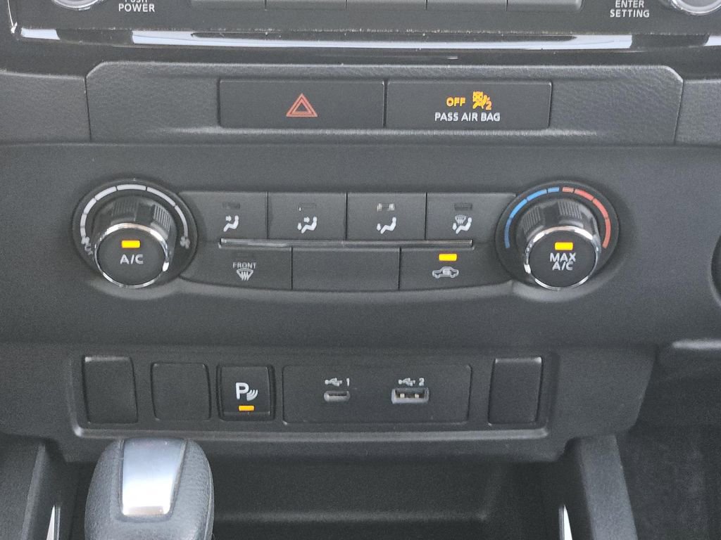 Used 2022 Nissan Frontier SV w/ Technology Package image 14