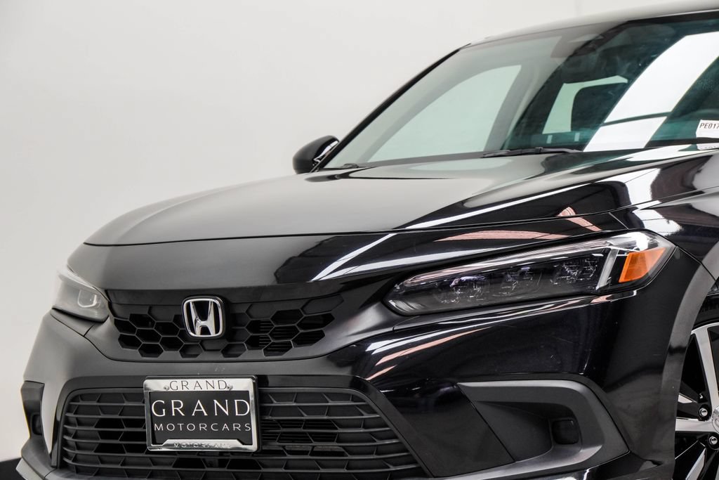 Used 2023 Honda Civic LX image 2