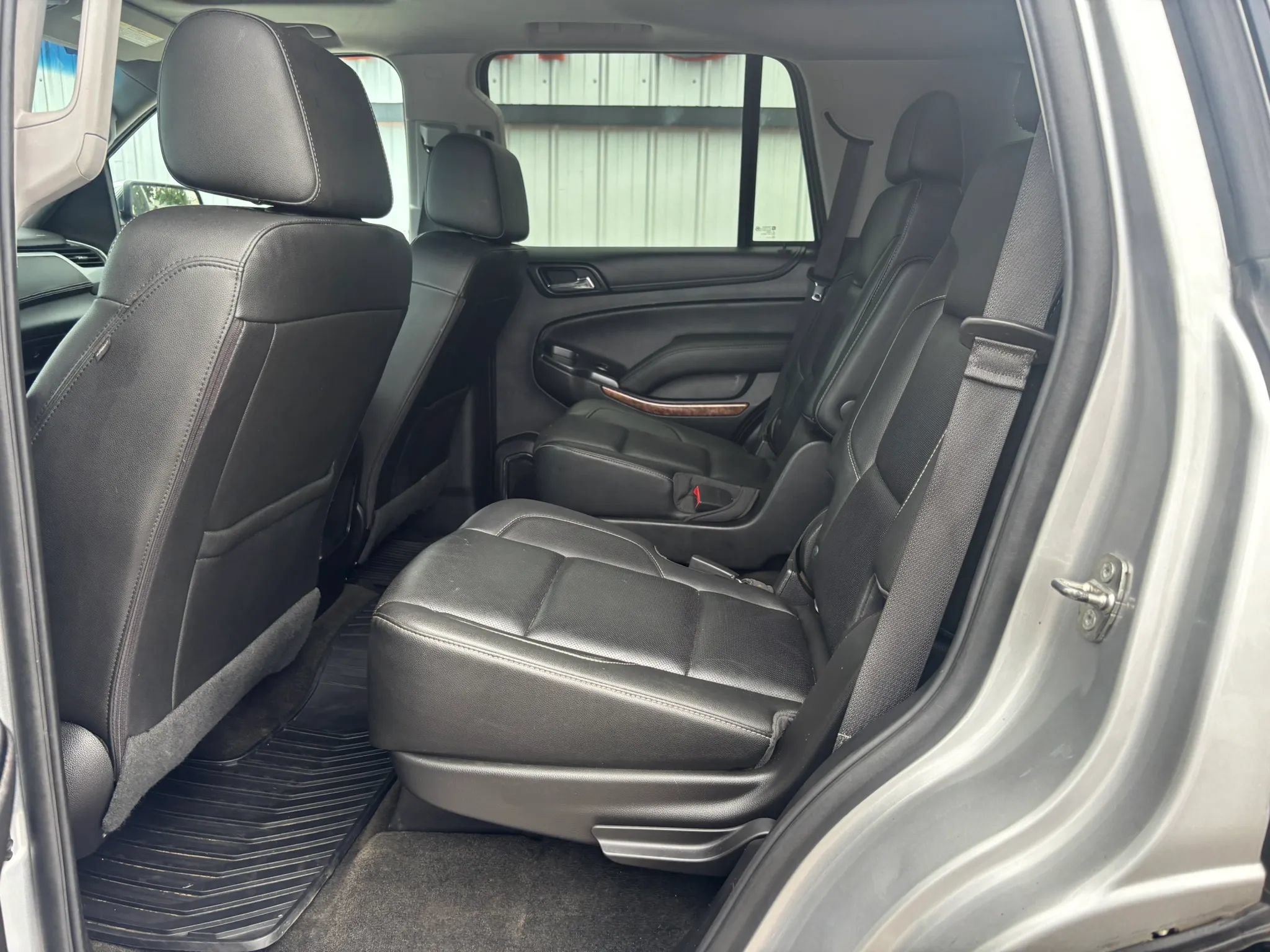 Used 2018 Chevrolet Tahoe Premier AWD/4WD image 20
