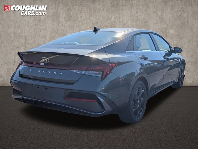 New 2026 Hyundai Elantra SEL Sport Premium w/ Cargo Package FWD image 8