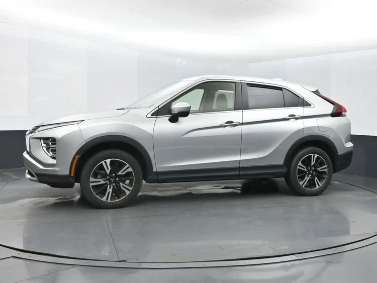 Used 2024 Mitsubishi Eclipse Cross SE image 5