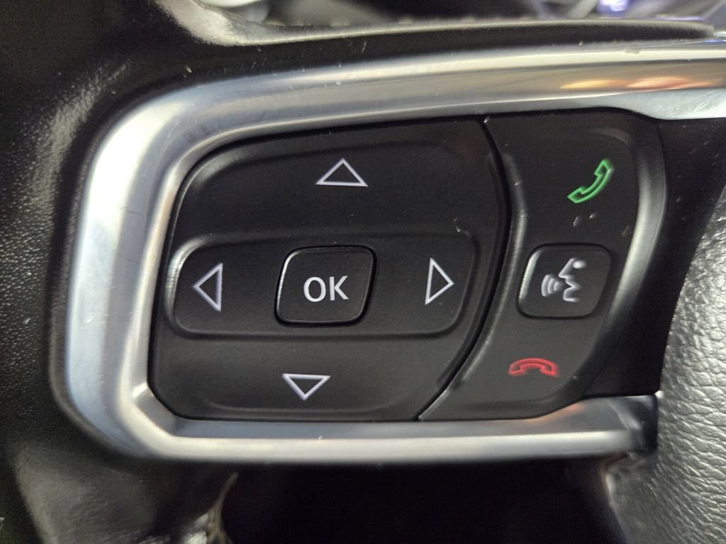 Used 2021 Jeep Wrangler Unlimited Sahara AWD/4WD image 19