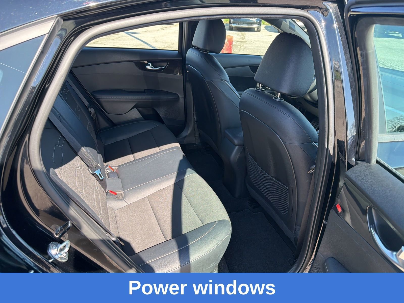 Used 2023 Kia Forte GT-Line w/ GT-Line Technology Package image 19