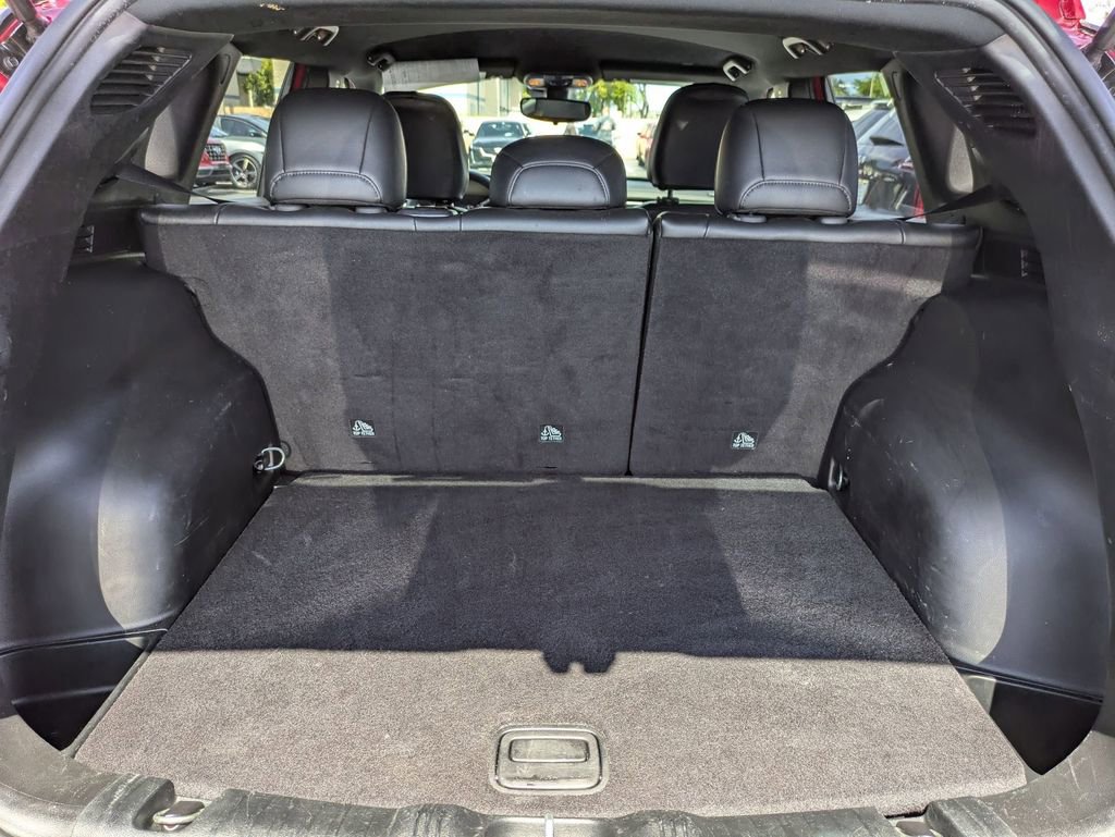 Used 2025 Jeep Compass Latitude image 29