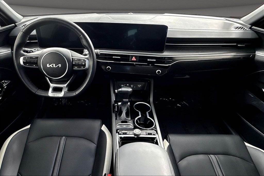 Used 2026 Kia K5 GT-Line w/ GT-Line Premium Package AWD/4WD image 9