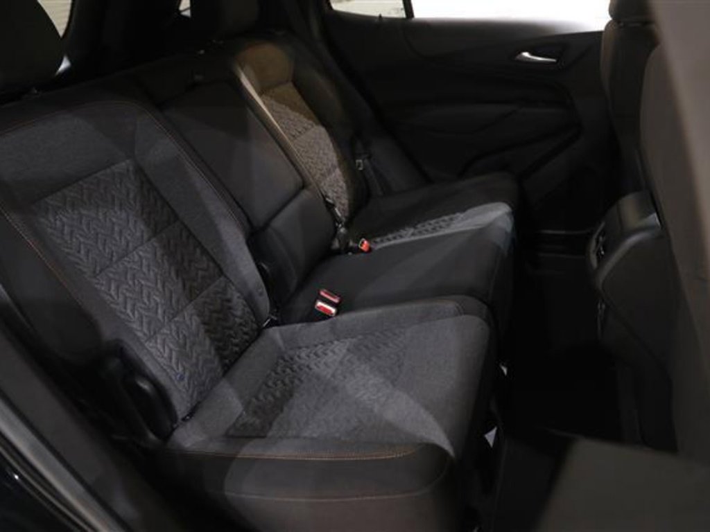 Used 2022 Chevrolet Equinox LT image 16