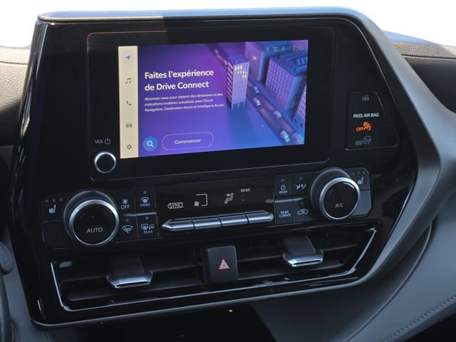 Used 2023 Toyota Highlander XLE FWD image 19
