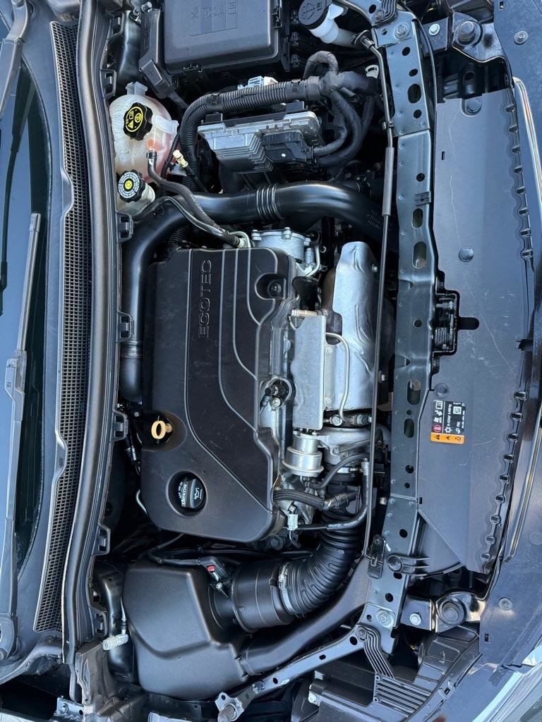 Used 2019 Chevrolet Cruze LT w/ Convenience Package image 41