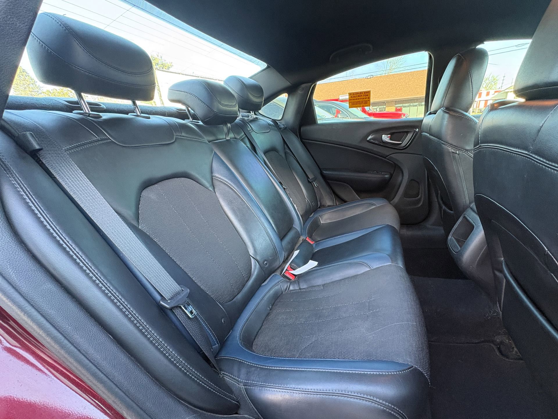 Used 2016 Chrysler 200 S image 21