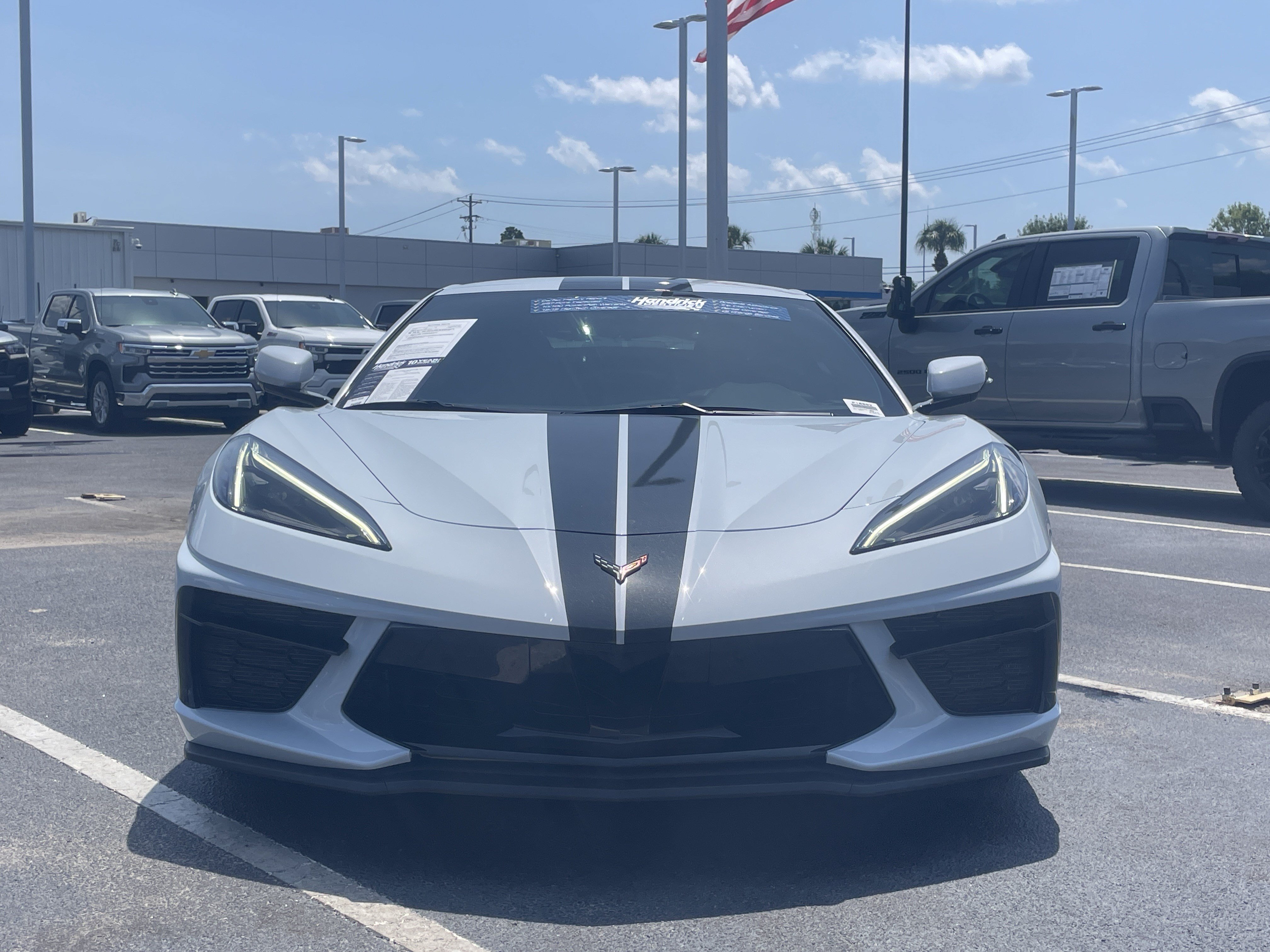 Used 2022 Chevrolet Corvette Stingray Convertible w/ Z51 Performance Package RWD image 33