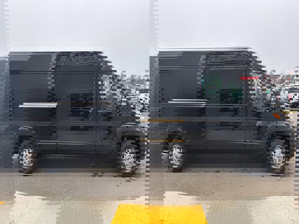 Used 2025 RAM ProMaster 3500 w/ Cold Weather Group image 5