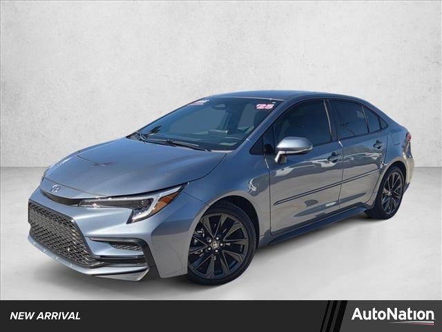 Certified 2025 Toyota Corolla SE image 1