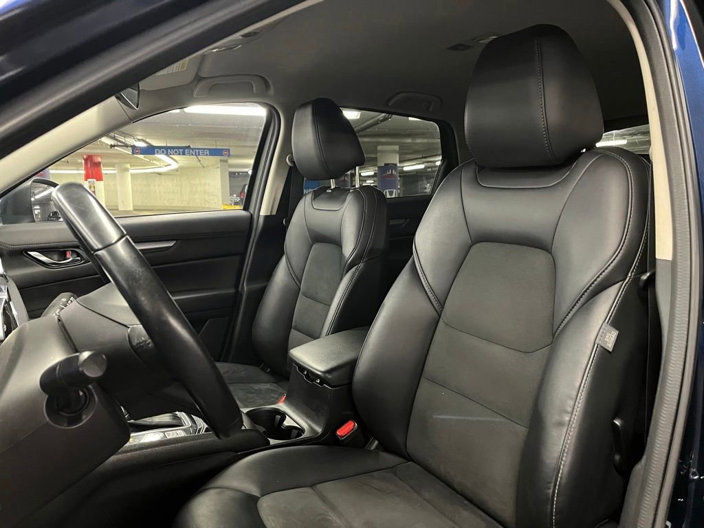 Used 2021 MAZDA CX-5 Touring FWD image 17