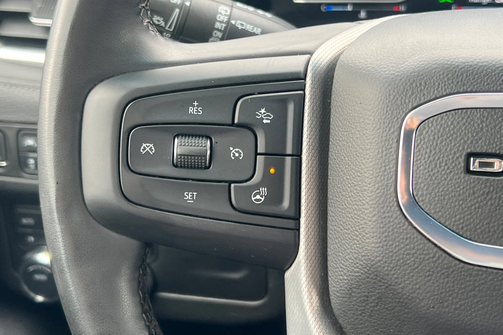 Used 2024 GMC Yukon Denali AWD/4WD image 31