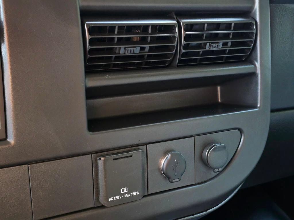 Used 2015 Chevrolet Express 2500 LS RWD image 36