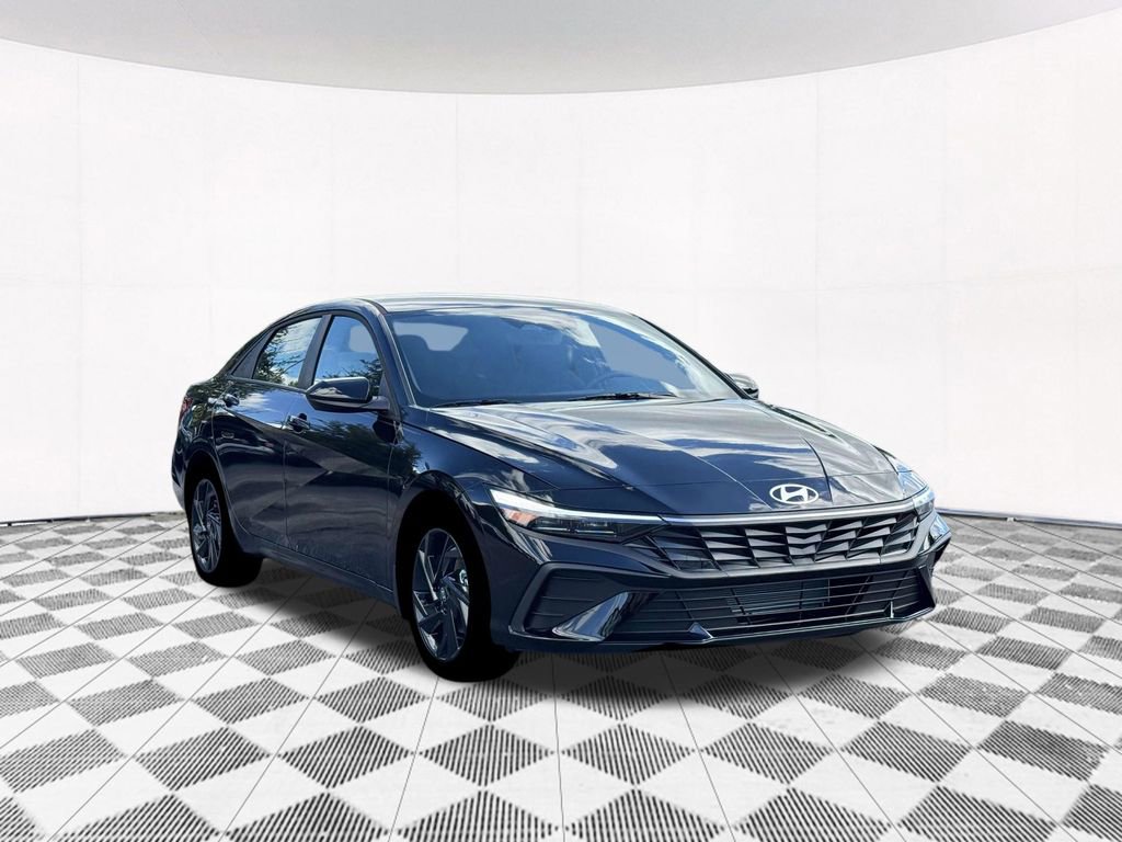 New 2026 Hyundai Elantra Sport w/ Cargo Package image 17