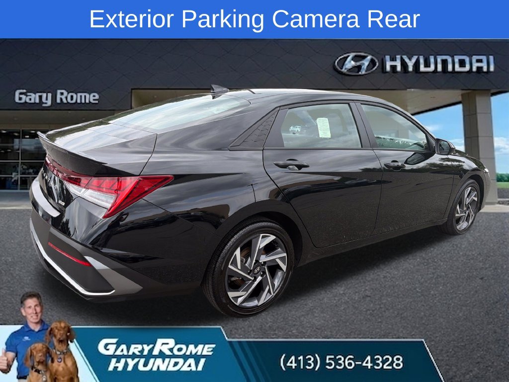 Certified 2025 Hyundai Elantra SEL FWD image 5