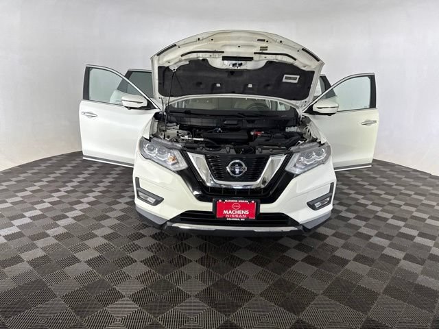 Used 2020 Nissan Rogue SL w/ Premium Package AWD/4WD image 11
