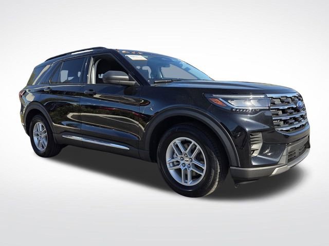 Used 2025 Ford Explorer Active