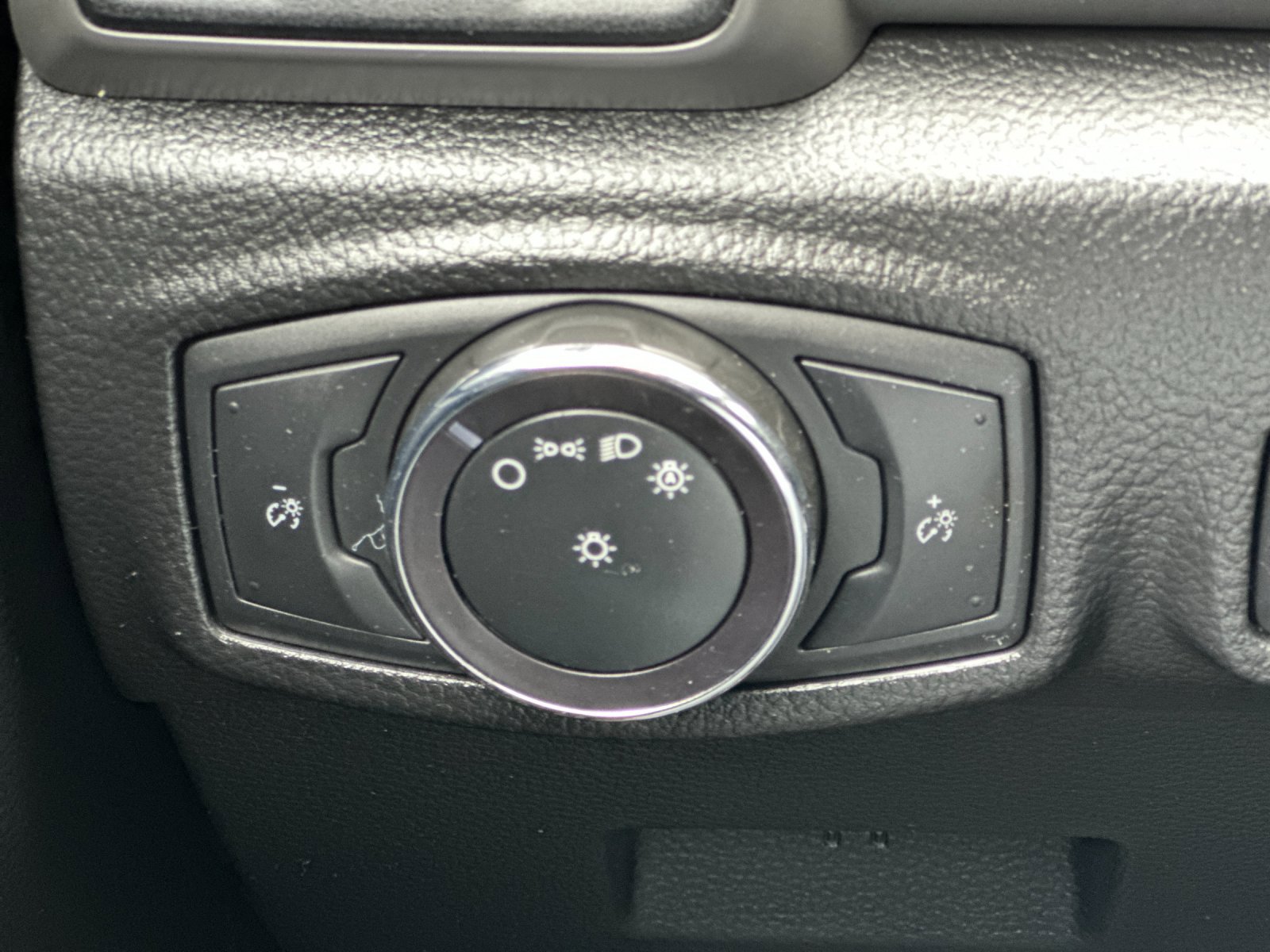 Certified 2020 Ford Ranger XL image 25