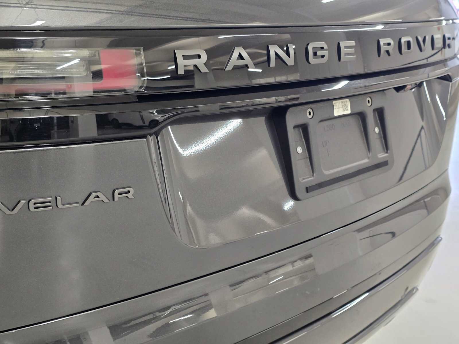 Used 2026 Land Rover Range Rover Velar Dynamic SE AWD/4WD image 13