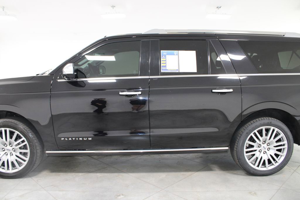 Used 2023 Ford Expedition Max Platinum AWD/4WD image 7