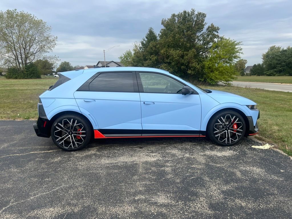 New 2025 Hyundai Ioniq 5 N Base image 9